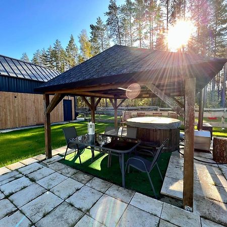 Caloroczne Domy Z Bala - Casa Del Czyzyk Serwy Exteriér fotografie