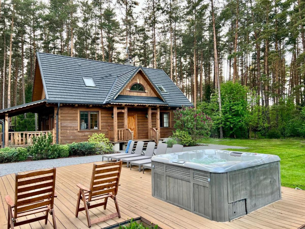 Caloroczne Domy Z Bala - Casa Del Czyzyk Serwy Exteriér fotografie